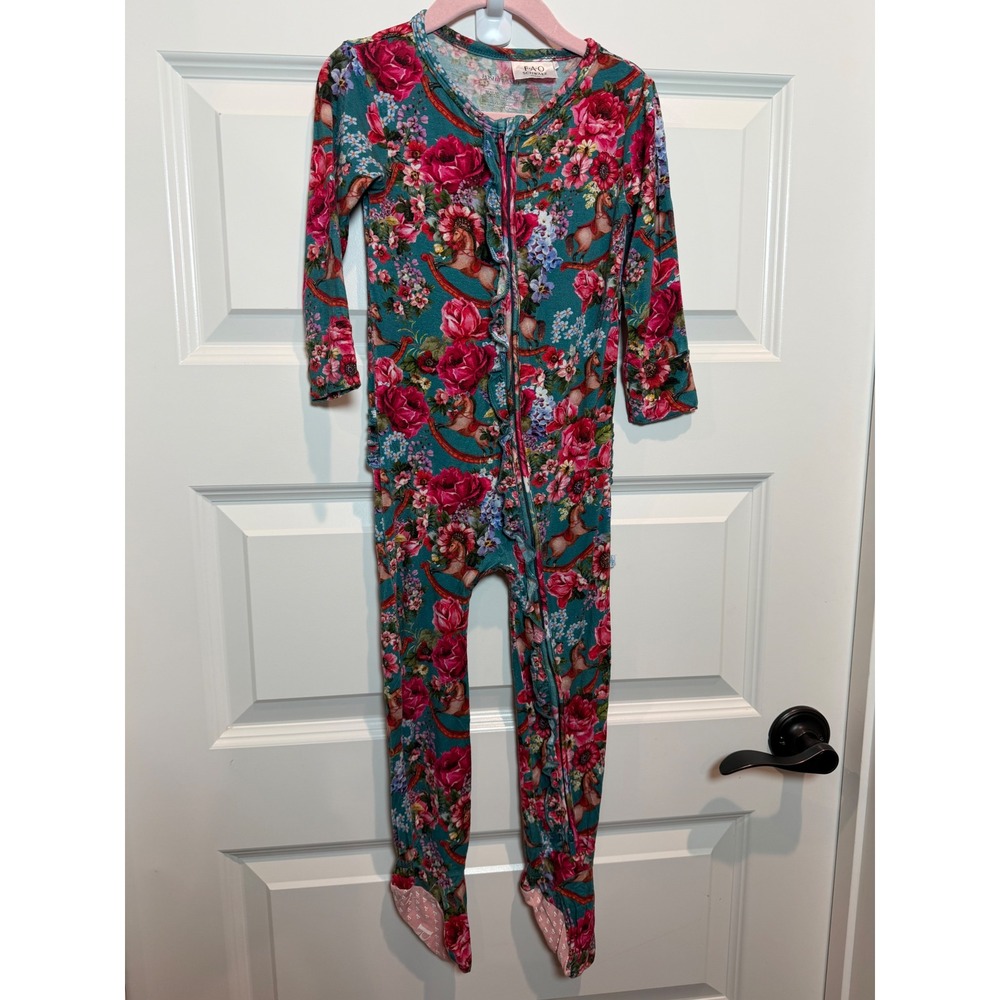 Posh Peanut FAO Schwarz Rocking Horse Floral Bamboo Zippie Footie Pajamas 3T